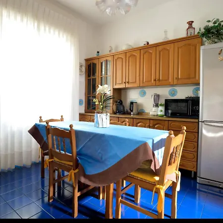 Casa Vista Mare Con Wifi, Ac Nelle 4 Da Letto E Parcheggio Privato Дом отдыха *