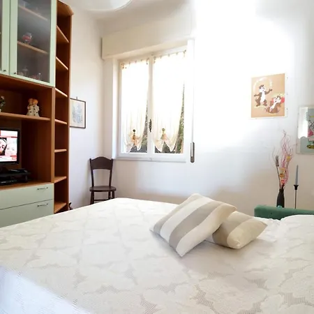 Casa Vista Mare Con Wifi, Ac Nelle 4 Da Letto E Parcheggio Privato * Imperia