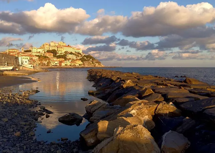 Casa Vista Mare Con Wifi, Ac Nelle 4 Da Letto E Parcheggio Privato Hébergement de vacances *