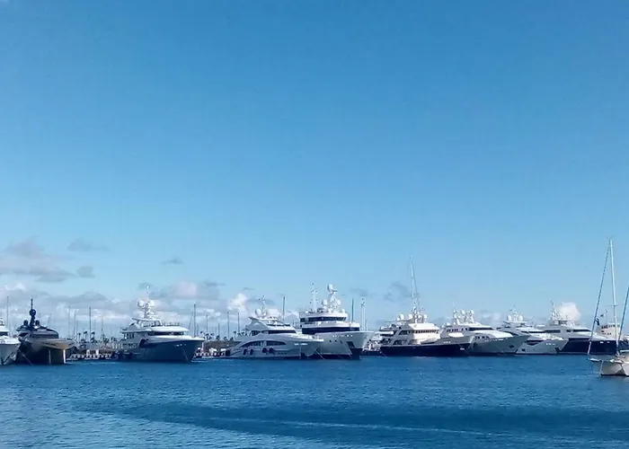 Hébergement de vacances Casa Vista Mare Con Wifi, Ac Nelle 4 Da Letto E Parcheggio Privato