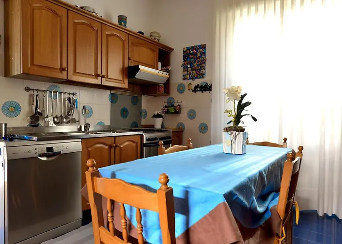 Casa Vista Mare Con Wifi, Ac Nelle 4 Da Letto E Parcheggio Privato Hébergement de vacances *