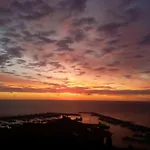 Casa Vista Mare Con Wifi, Ac Nelle 4 Da Letto E Parcheggio Privato Semesterbostad