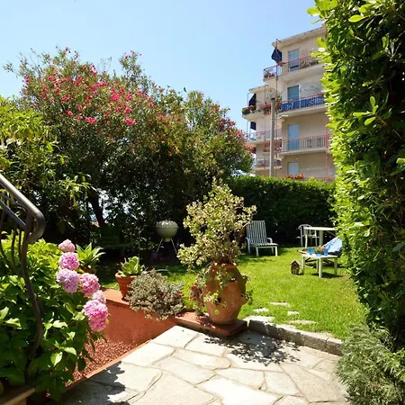 Casa Vista Mare Con Wifi, Ac Nelle 4 Da Letto E Parcheggio Privato