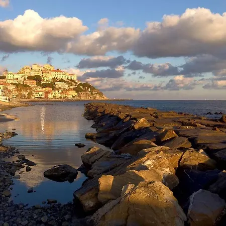 Casa Vista Mare Con Wifi, Ac Nelle 4 Da Letto E Parcheggio Privato בית נופש *