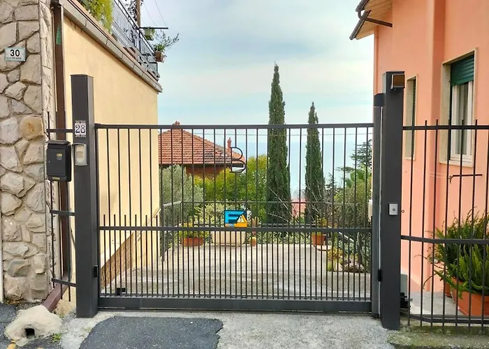 度假居 Casa Vista Mare Con Wifi, Ac Nelle 4 Da Letto E Parcheggio Privato 因佩里亚