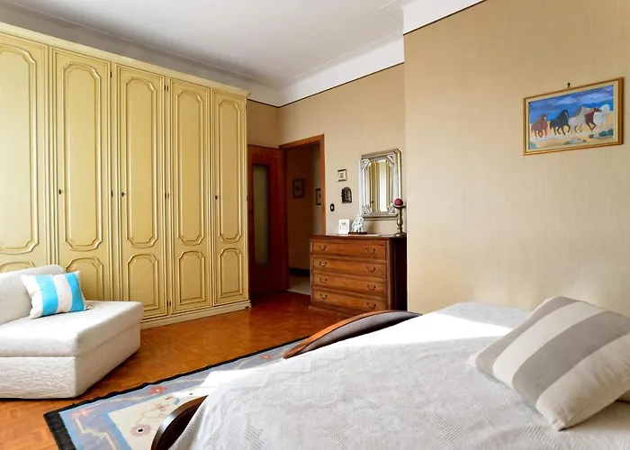 Casa Vista Mare Con Wifi, Ac Nelle 4 Da Letto E Parcheggio Privato 因佩里亚