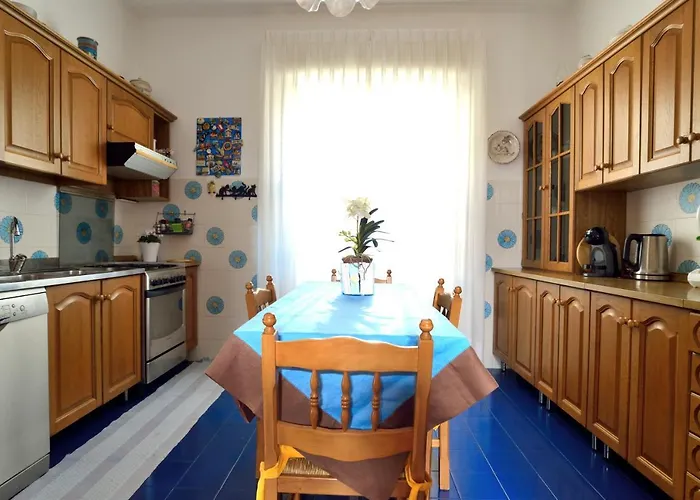 Casa Vista Mare Con Wifi, Ac Nelle 4 Da Letto E Parcheggio Privato 度假居